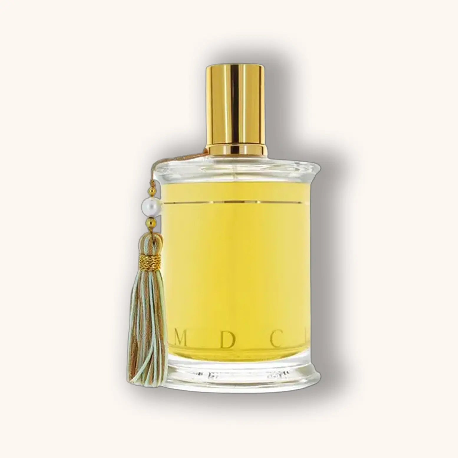Flacon van MDCI La Belle Hélène parfum met helder gele vloeistof en een pastelgroene kwast.